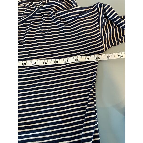Francesca's Collection Miami women’s striped tee heart elbow patches size M - Picture 8 of 9